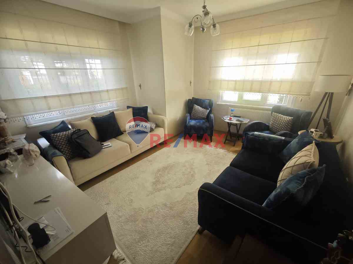 OSMANIYE'DE MERKEZI KONUMDA KIRALIK FULL EŞYALI BAHÇE KATI 2+1 DAIRE