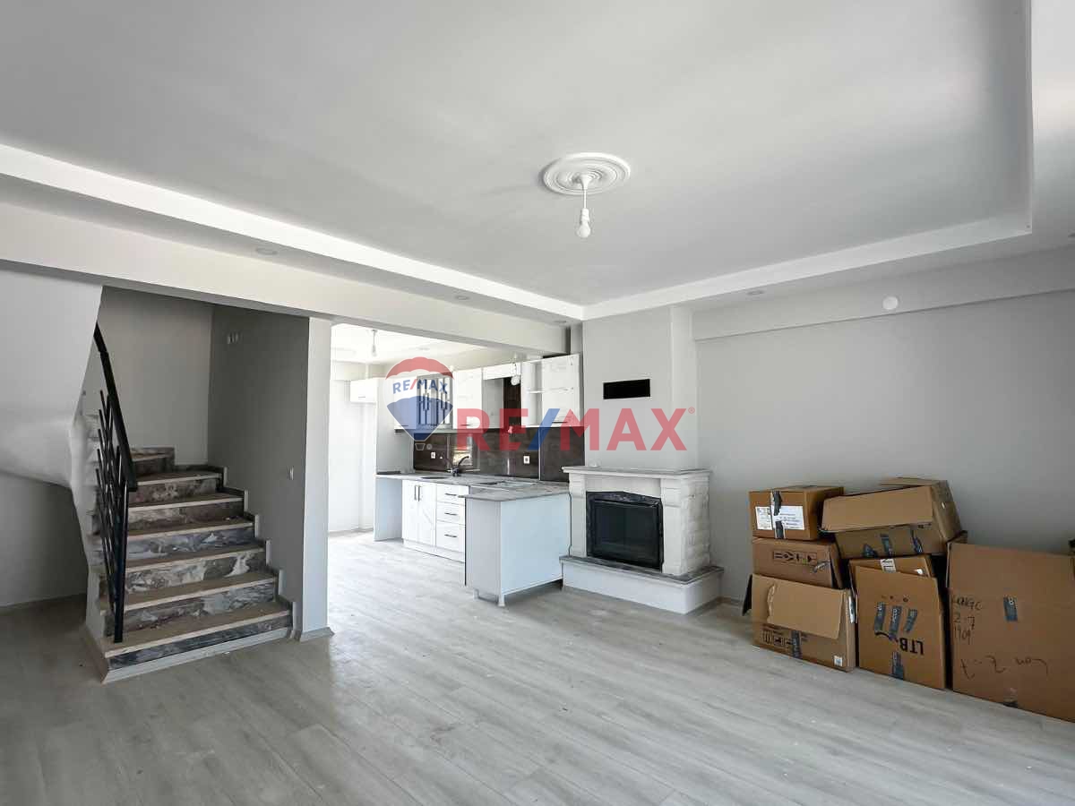 REMAX LAVANDA'DAN YAYLA'DA KÖŞE KONUMDA SATILIK YAZLIK
