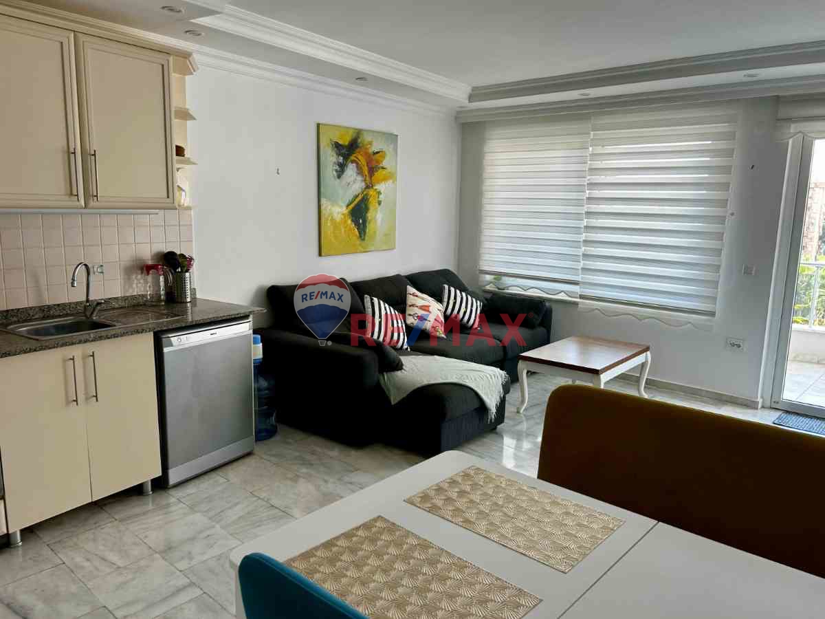 TOSMUR 2+1 SITE İÇERISINDE KIRALIK DAIRE EŞYALI