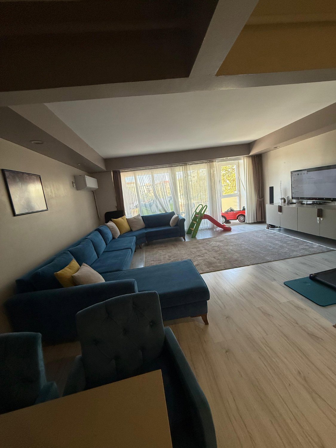 MALTEPE MEYDANDA SATILIK GENİŞ DAİRE