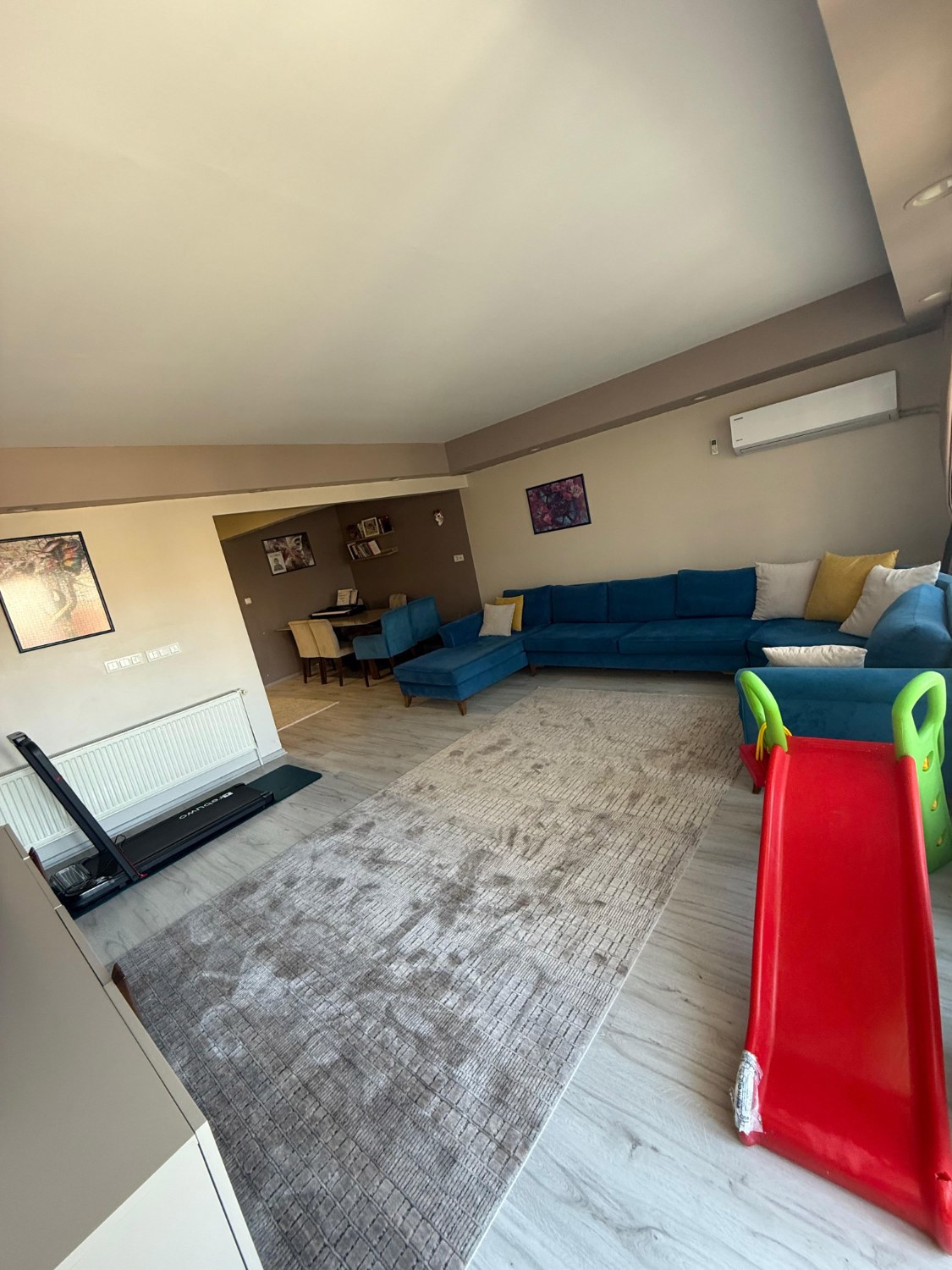 MALTEPE MEYDANDA SATILIK GENİŞ DAİRE