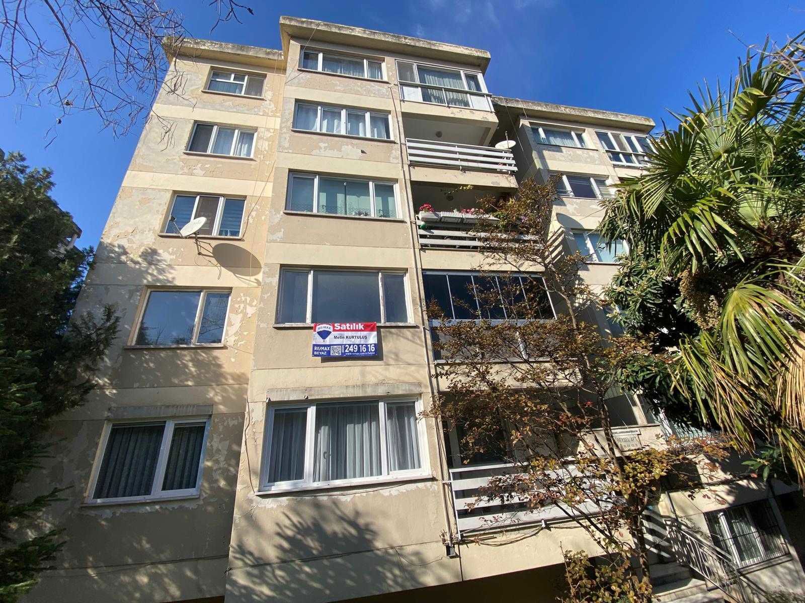 REMAX BEYAZ KÜKÜRTLÜ MAHALLESİ SATILIK 3 + 1 DAİRE