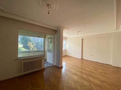 REMAX BEYAZ KÜKÜRTLÜ MAHALLESİ SATILIK 3 + 1 DAİRE