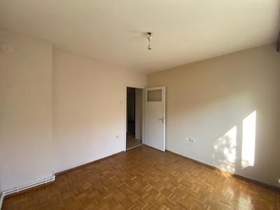 REMAX BEYAZ KÜKÜRTLÜ MAHALLESİ SATILIK 3 + 1 DAİRE