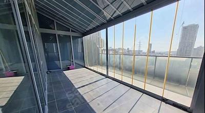 SEMBOL İSTANBUL TERASLI MANZARALI TİCARİ 2+1