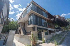 REMAX GELİŞİMDEN CUMHURİYET MAH PARKKÖYDE DENİZ MANZARALI  4+2 VİLLA