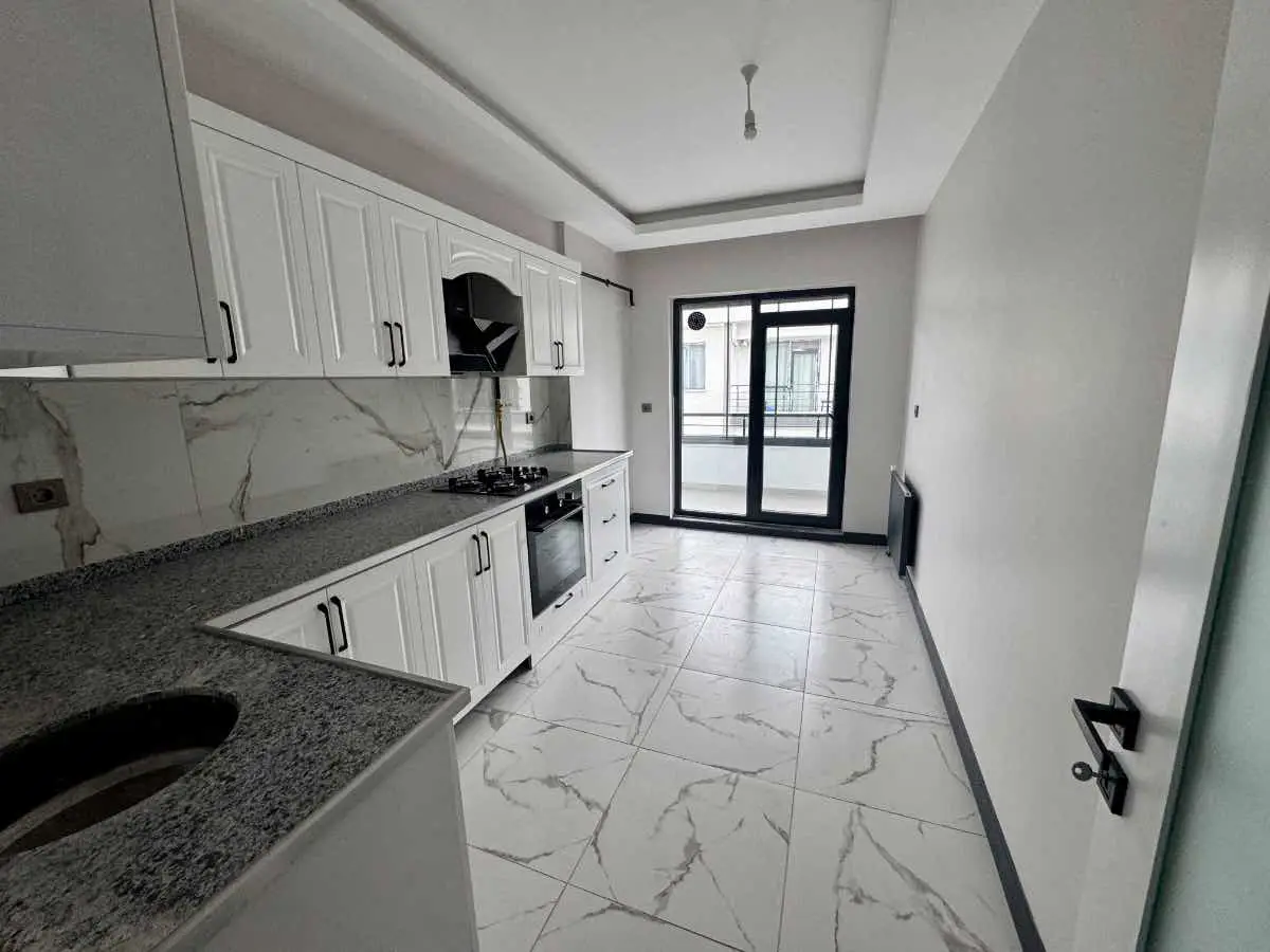 REMAX DOĞU'DAN ÜNİVERSİTE MAHALLESİNDE 3+1 SATILIK DAİRE