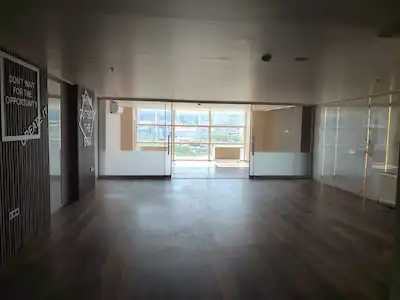 ESENYURT'UN EN GÜZEL LOKASYONUNDA KIRALIK OFIS