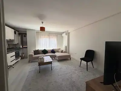 NIŞANTAŞI VE TAKSIME YÜRÜME MESAFESI OTURUMLUK VE YATIRIMLIK