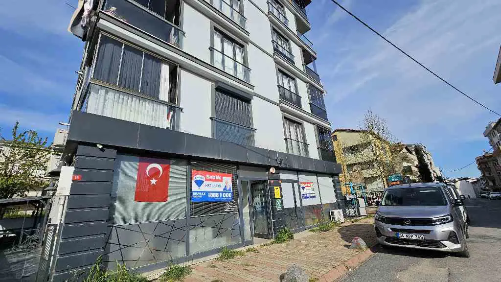 Property image 8