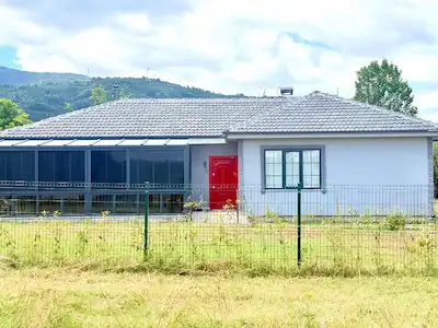 AKYAZI BIÇKIDERE 1.096 M² ARSADA İSKANLI SIFIR 3+1 VİLLA