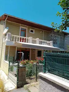 BATİKENT MESA'DA METRO YAKINI SATILIK 3+1 KÖŞE VİLLA
