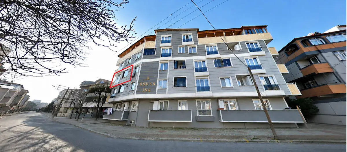 GEBZE ARAPÇEŞME MH. CADDE ÜSTÜ KAPALI OTOPARKLI 3+1 ARAKAT SATILIK DAIRE