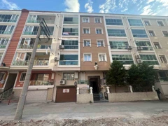 KARŞIYAKA DEDEBAŞI MAHALLESİ'NDE 2+1 KİRALIK DAİRE