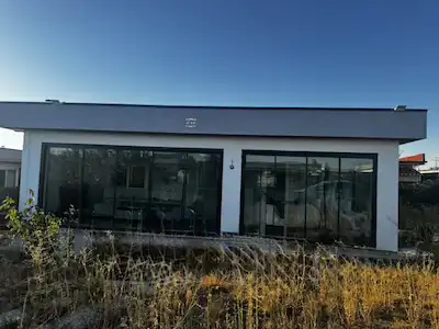TEMELLI OLUKPINAR MEVKIINDE BAHÇELI MÜSTAKIL EV