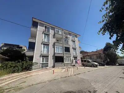 REMAX EFFECT ' TEN TEPECİKLER MAH. GENİŞ 2+1 KİRALIK DAİRE