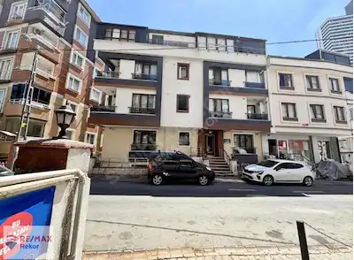 ÜMRANİYE İNKİLAP MAH. SATILIK ARAKAT 2+1 DAİRE 