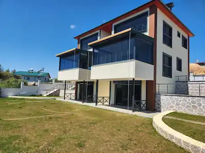 REMAX AVLU'DAN TARSUS ÇAMALAN’DA 2 ADET SIFIR TRİPLEKS İKİZ VİLLA