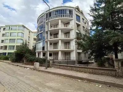 RE/MAX DEĞİŞİM'DEN CUMHURİYET MAHALLESİ'NDE 4+1 LÜKS 215 M² SATLIK DAİRE