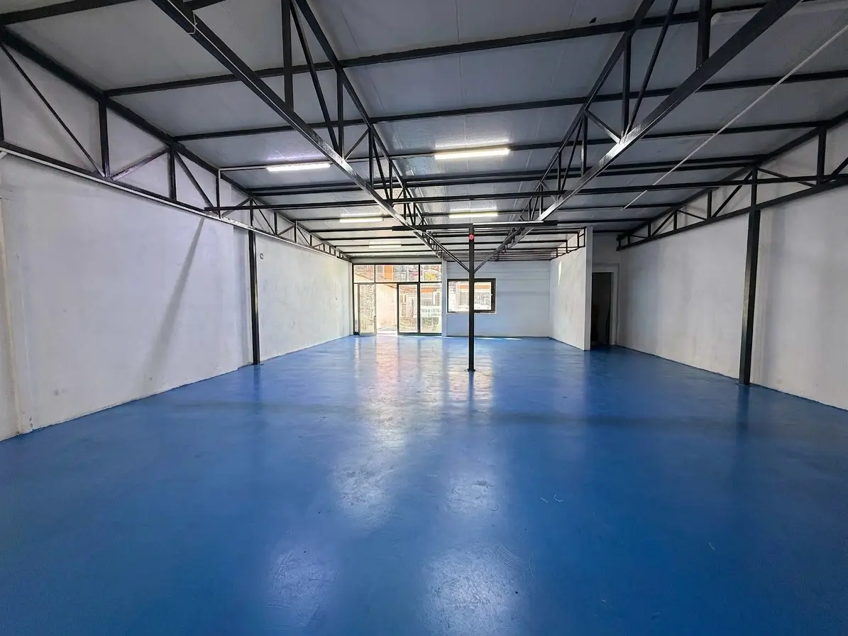 RE/MAX İNCİ'DEN KARESİ KAYABEY MAH. KİRALIK 200M² DÜKKAN