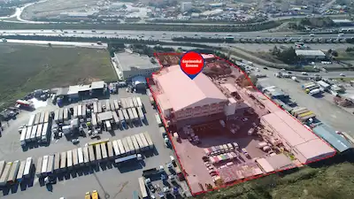 DEPOLAMA VE HAFİF İMALATA UYGUN 2.700 M² KİRALIK FABRİKA KATI