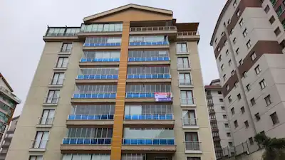 ŞAFAKTEPE’DE GÜNEY-BATI CEPHELİ  | 125 M² |GENİŞ  BALKONLU | KREDİYE UYGUN