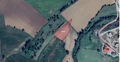 KANDIRA ORHAN MAHALLESINDE MERKEZI KONUMDA SATILIK 2935 M2 TARLA