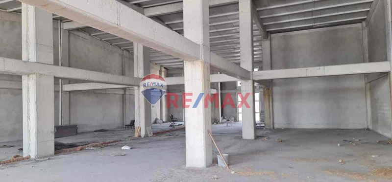 İKİTELLİ OSB’DE 2.KAT PLAZADA 1275m DEPO İMALATHANE