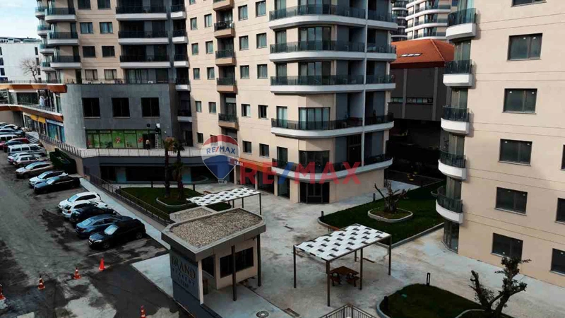 BRAND ATAKENT 1. ETAP’TA BALKONLU, KLİMALI ANKASTRELİ  LÜKS 1 + 1 SATILIK DAİRE