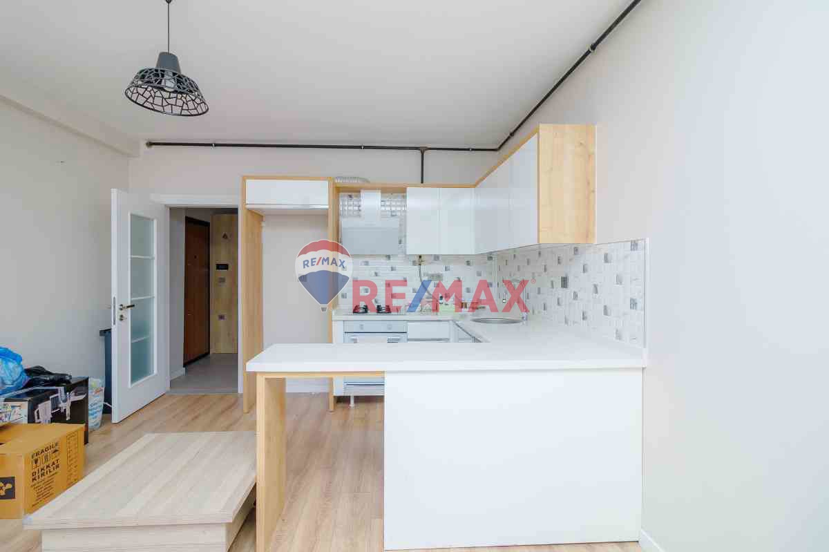 SEYREK'TE MERKEZİ KONUMDA 80 M² KİRALIK 2+1 DAİRE