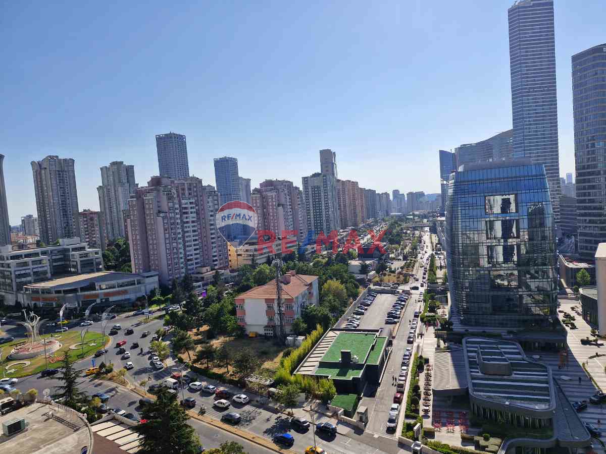 ATAŞEHİR GARDENYA SİTESİ ACIBADEM HASTANE KARŞISI 2+1 GENİŞ BOŞ DAİRE