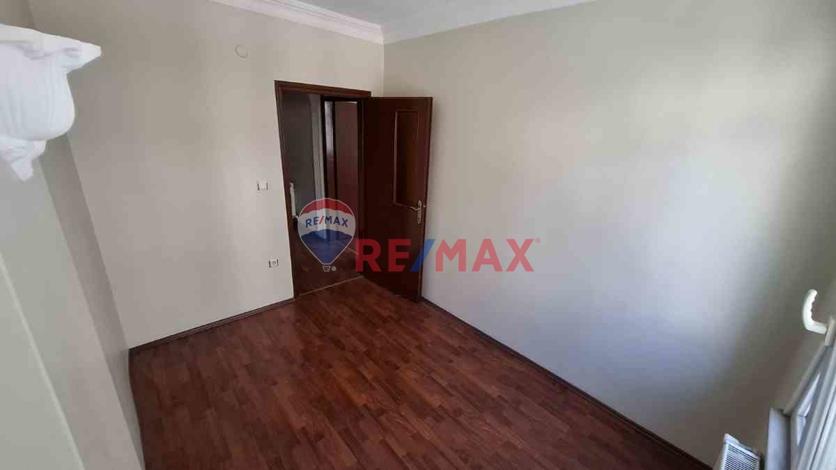 GEBZE OSMANYILMAZ MAHALLESI 3+1 KIRALIK DAIRE