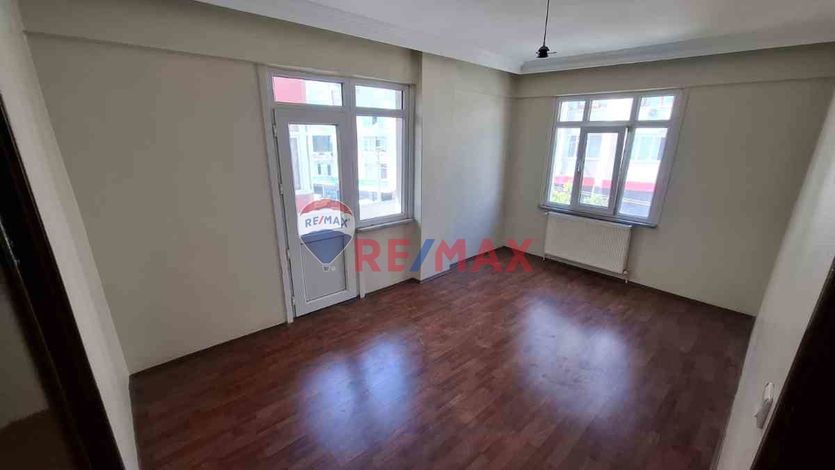 GEBZE OSMANYILMAZ MAHALLESI 3+1 KIRALIK DAIRE