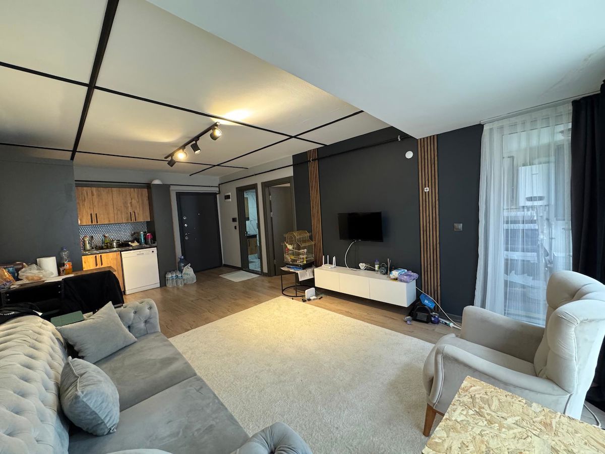 1.250 BİN KREDİLİ TRAMWAYA 400 METRE MESAFEDEEŞYALI 1+1 