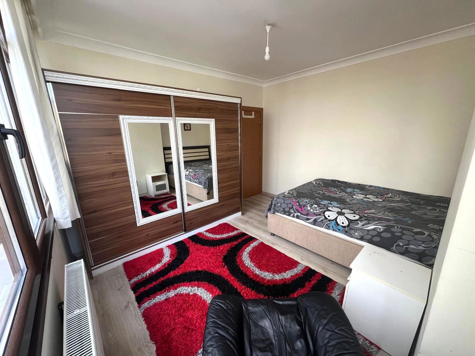 ZÜMRÜTEVLER'DE ARA KATTA,EŞYALI, BALKONLU, ASANSÖRLÜ 3+1 KİRALIK DAİRE