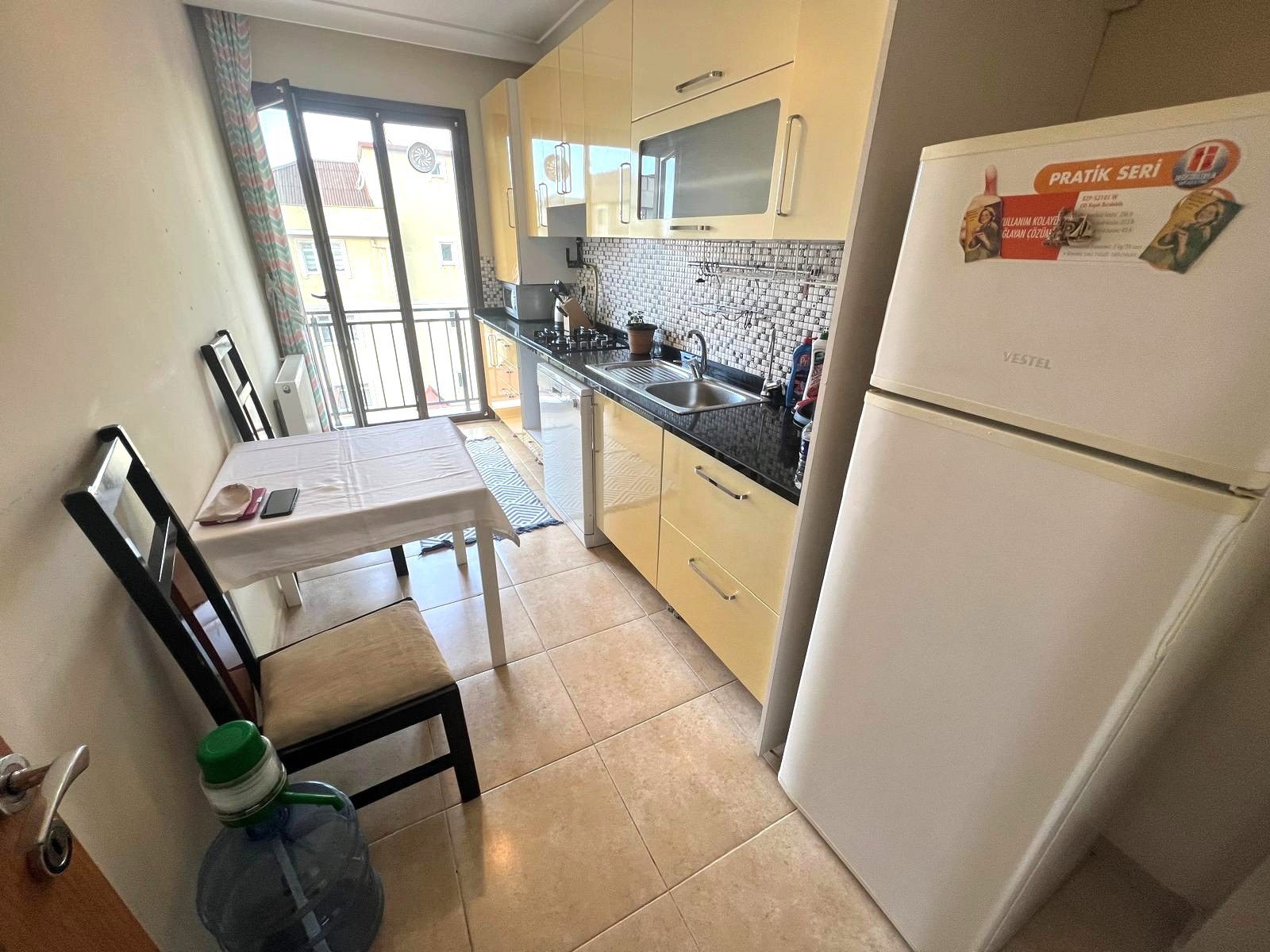 ZÜMRÜTEVLER'DE ARA KATTA,EŞYALI, BALKONLU, ASANSÖRLÜ 3+1 KİRALIK DAİRE