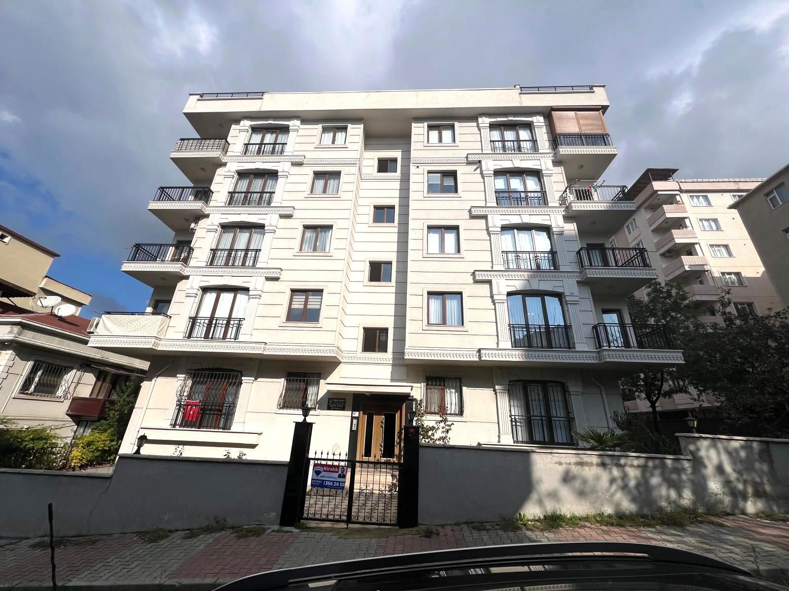 ZÜMRÜTEVLER'DE ARA KATTA,EŞYALI, BALKONLU, ASANSÖRLÜ 3+1 KİRALIK DAİRE