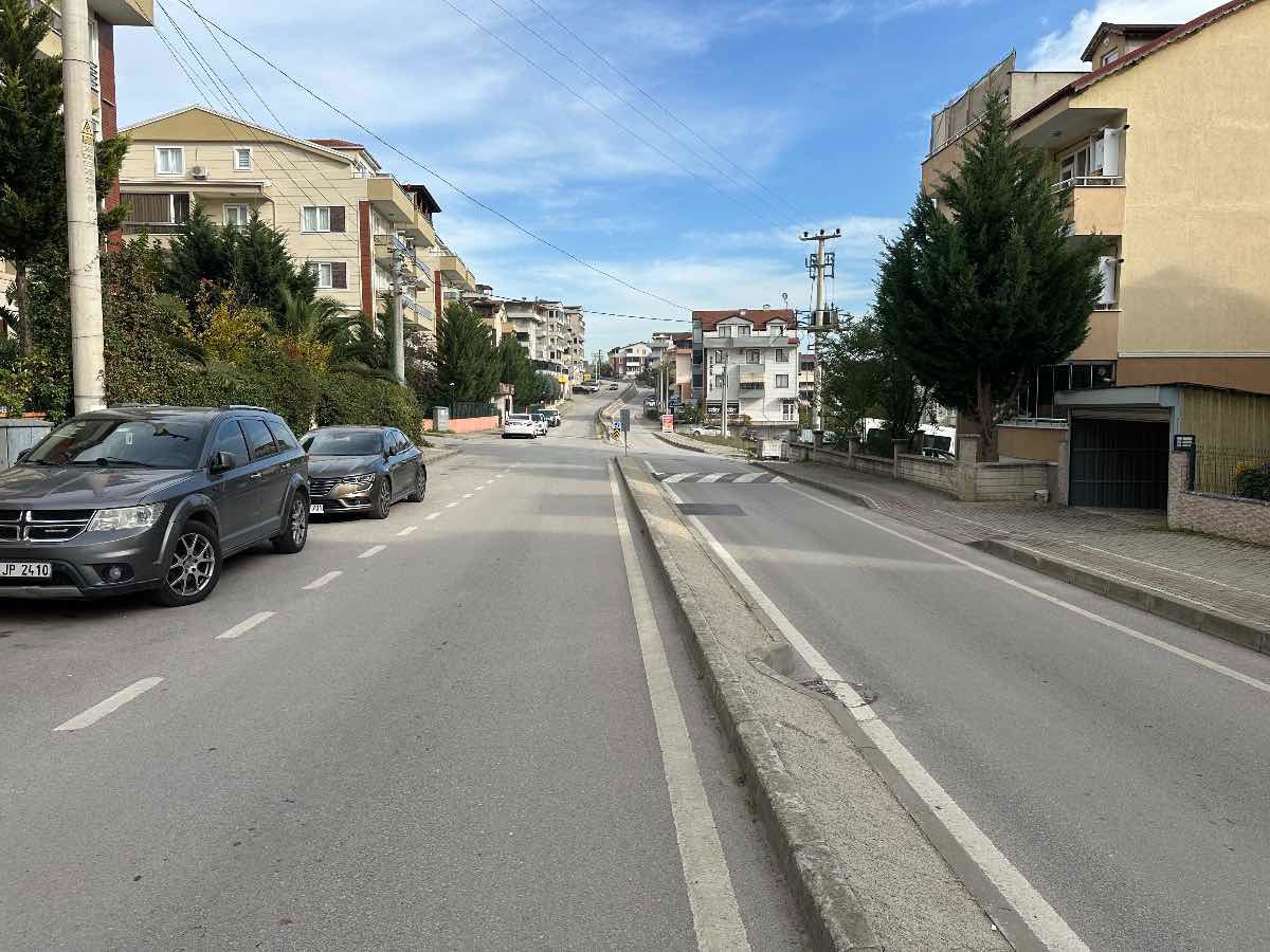 İZMİT GÜNDOĞDU ŞEHİR HASTANESİ YANINDA KİRALIK 2+1 ARAKAT