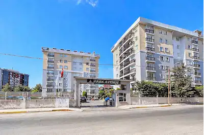 KURTKÖY PARK AVENEU SİTESİNDE | ÖZEL BAHÇELİ 3+1 HAVUZLU BAHÇE KATI