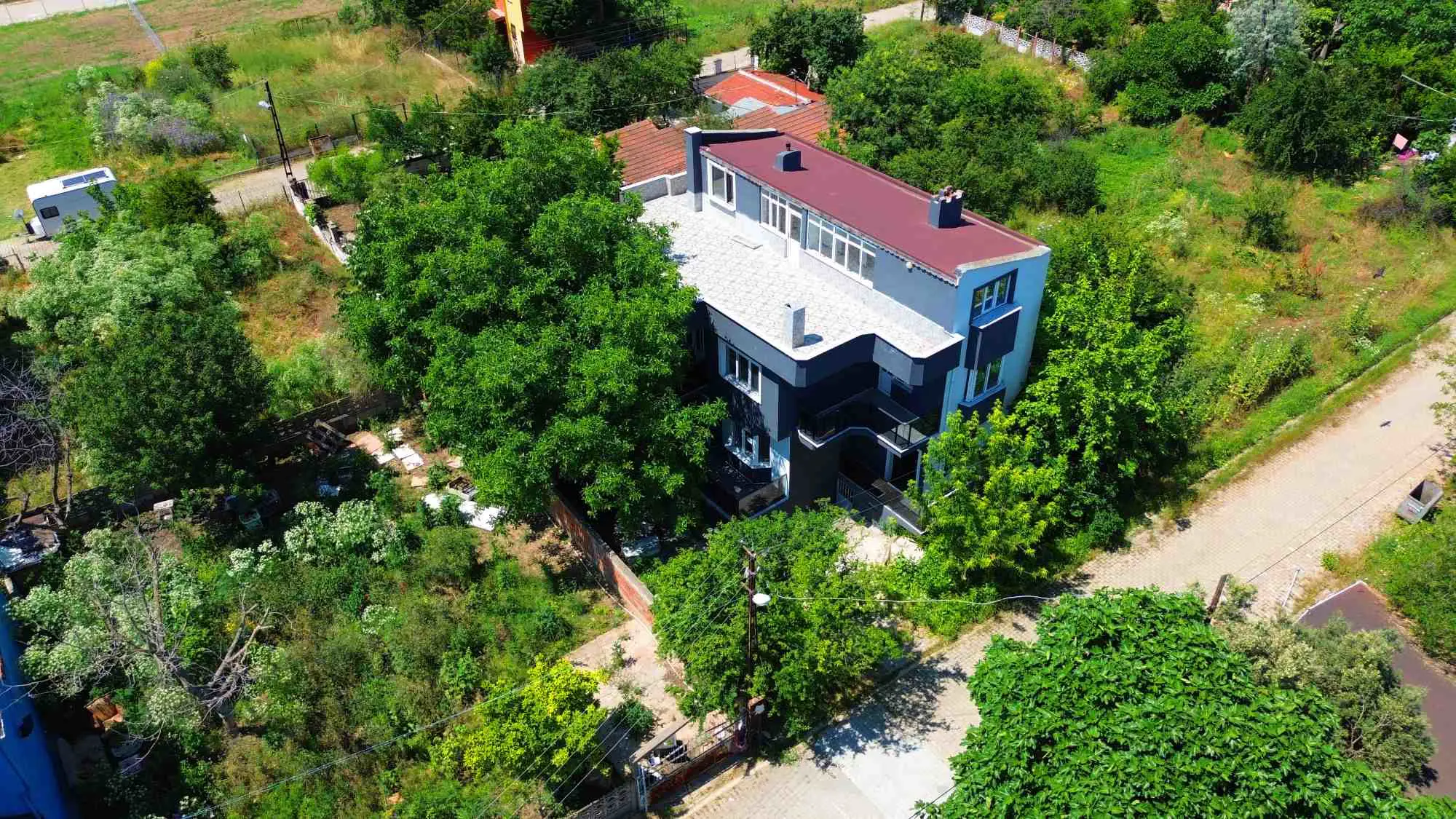 Property image 8