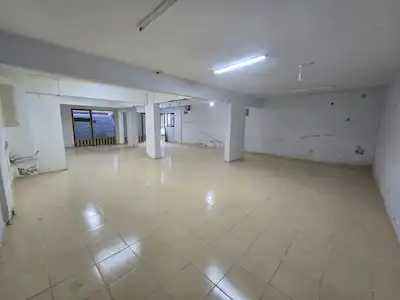 BUCA BARIŞ MAH SAADET EMIR ORTA OKULU YANI 100 M2 DÜKKAN