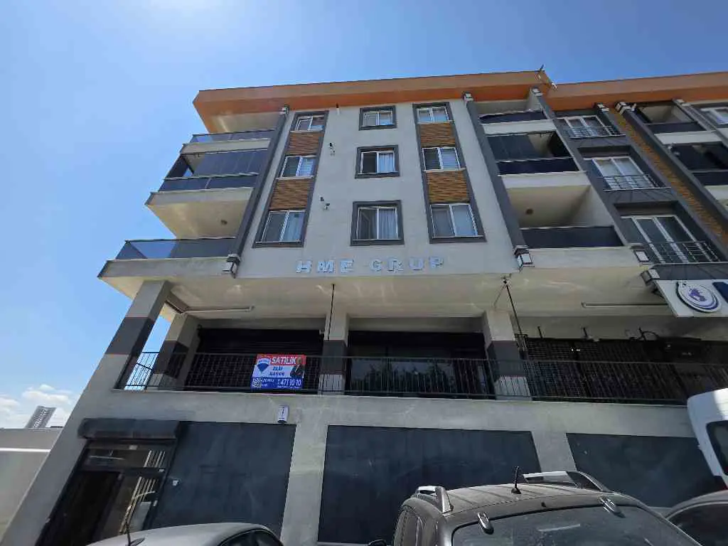 REMAX KAYA AKÇABURGAZ YENİ BİNADA 163 M2 ÇİFT CEPHELİ KİRACILI DÜKKAN