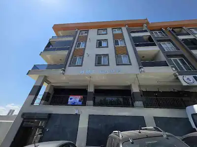 REMAX KAYA AKÇABURGAZ YENİ BİNADA 163 M2 ÇİFT CEPHELİ KİRACILI DÜKKAN