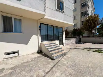FATIH MAHALLESI'NDE OFİSLİ KİRALIK DÜKKAN