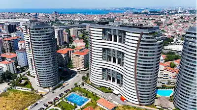 KENTPLUS KADIKÖY'DE SATILIK 2+1 KAPALI MUTFAKLI DAİRE