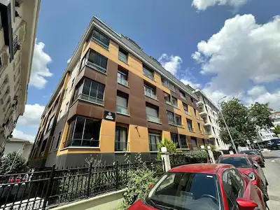 İDEALTEPE’DE2019 YAPIMI EŞYALI 2+1 KİRALIK DAİRE | BALKONLU