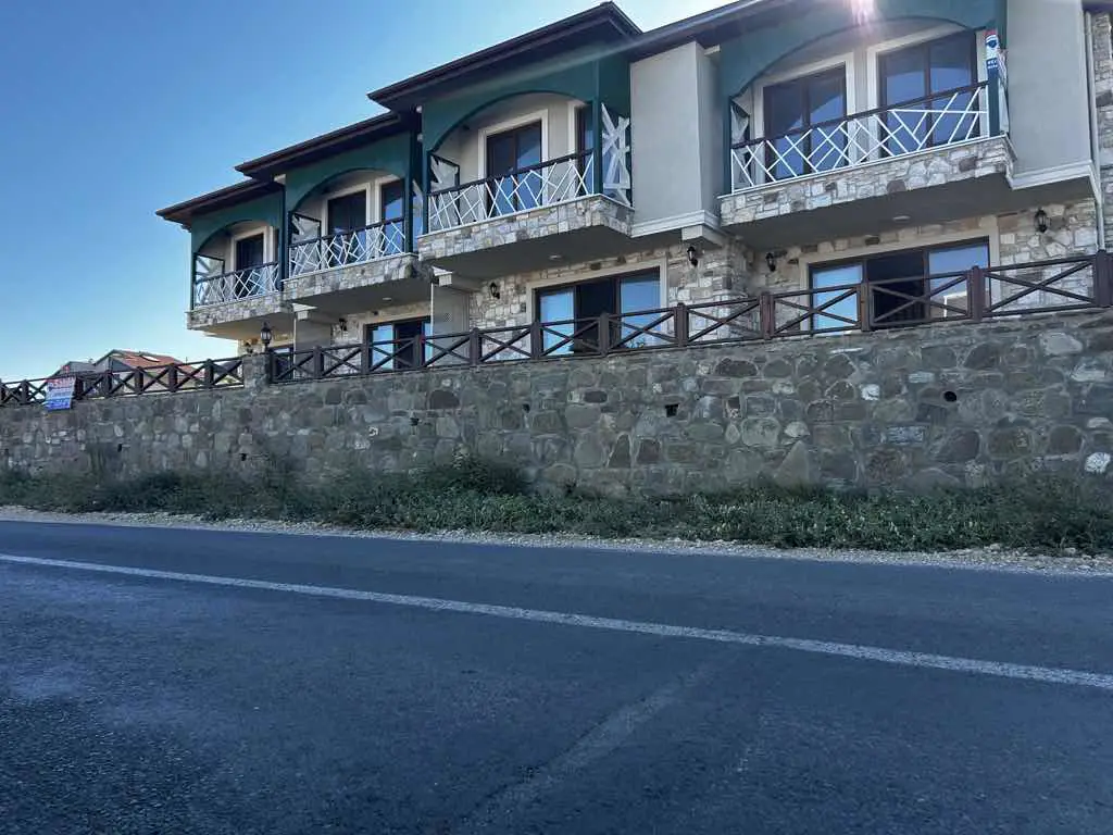 ŞARKÖY’DE, SIFIR DENİZ MANZARALI 3+1 VİLLA | 3 BANYO | KAT MÜLKİYETLİ TAPU