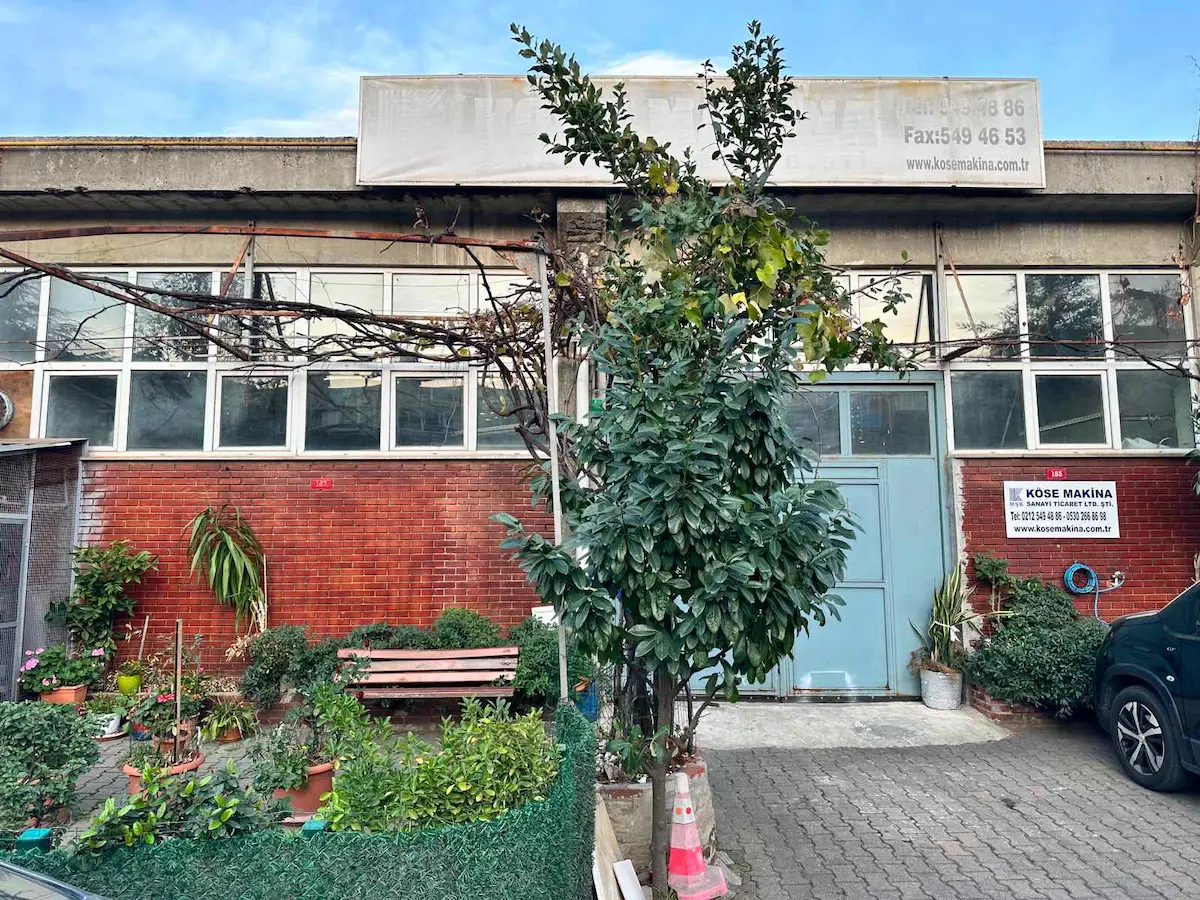 BÖLGENİN EN UYGUNU...ESKOOP SANAYİ 160M² SATILIK DÜKKAN