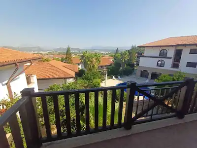 TAŞAĞIL'DA AUGUSTUS VİLLARINDA KİRALIK EŞYALI 1+1 DAIRE