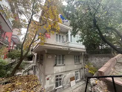 ŞEHİT LÜTFÜ GÜN SOKAK EŞYALI KİRALIK 1+1 DAİRE